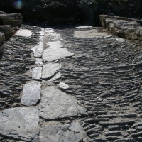 Přerov, renesanční dlážděná ulička oddělující bratrský sbor od bratrského domu se školou, kde Komenský působil v letech 1608 – 1611 jako žák a mezi lety 1614 – 1618 jako učitel (zdroj archeologickyatlas.cz)